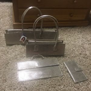 TWO WINE BAGS, A CLUTCH, AND MATCHING WALLET !